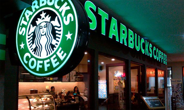 Starbucks và chế độ đãi ngộ nhân viên “nổi tiếng”